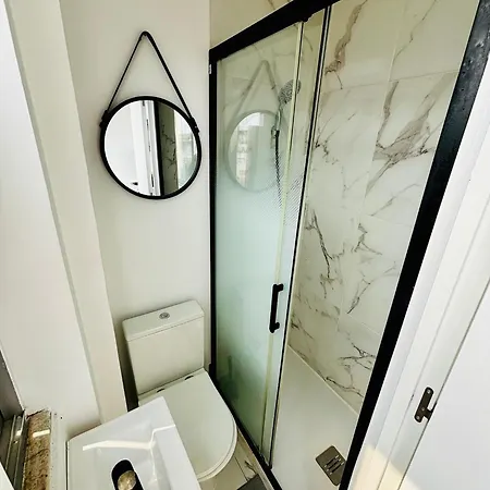 High Standard Marques De Pombal 旅馆 *