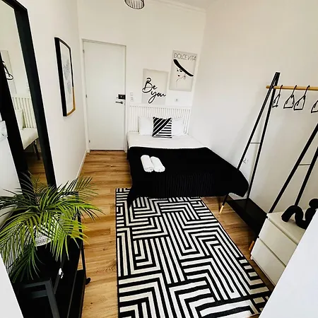 بيت شباب High Standard Marques De Pombal Lisboa