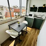 Hostel High Standard Marques De Pombal *