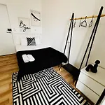 Hostel High Standard Marques De Pombal Lisboa