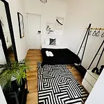Hostel High Standard Marques De Pombal Lisboa